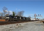 NS 6995 leads train P61 westbound